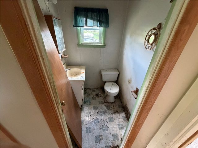 130 Carr Ave, Menallen Twp, PA 15468