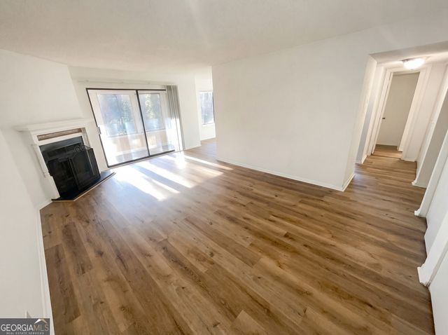 843 Seasons Parkway, Norcross, GA 30093