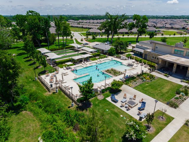 200 Sleepy Willow Lane, Mckinney, TX 75071