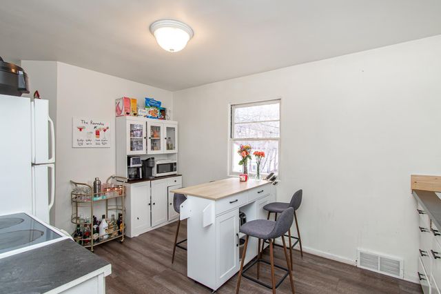 1525 10th Street N, Fargo, ND 58102