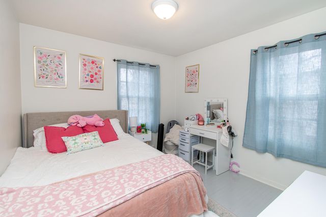 1525 10th Street N, Fargo, ND 58102