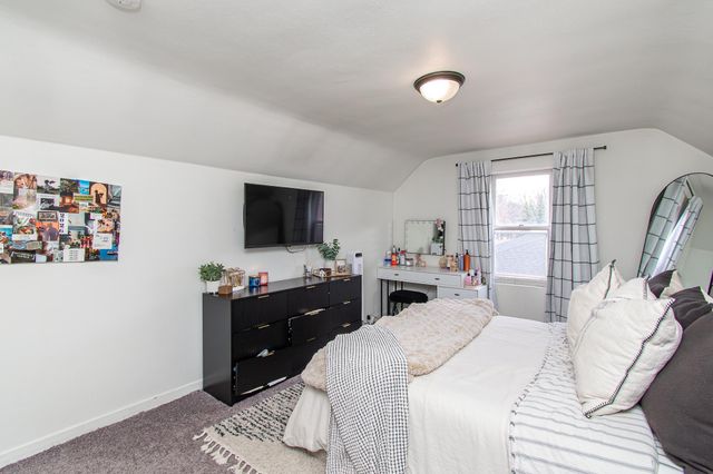 1525 10th Street N, Fargo, ND 58102