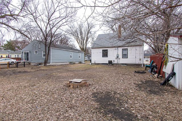 1525 10th Street N, Fargo, ND 58102