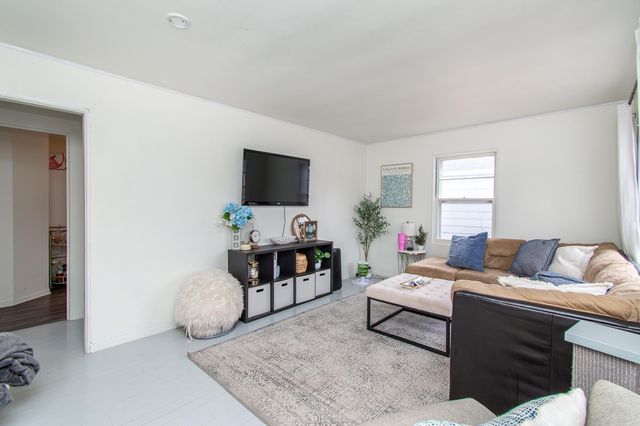 1525 10th Street N, Fargo, ND 58102