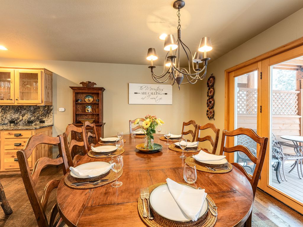 325 Moose Run Drive, Whitefish, MT 59937 photo 17