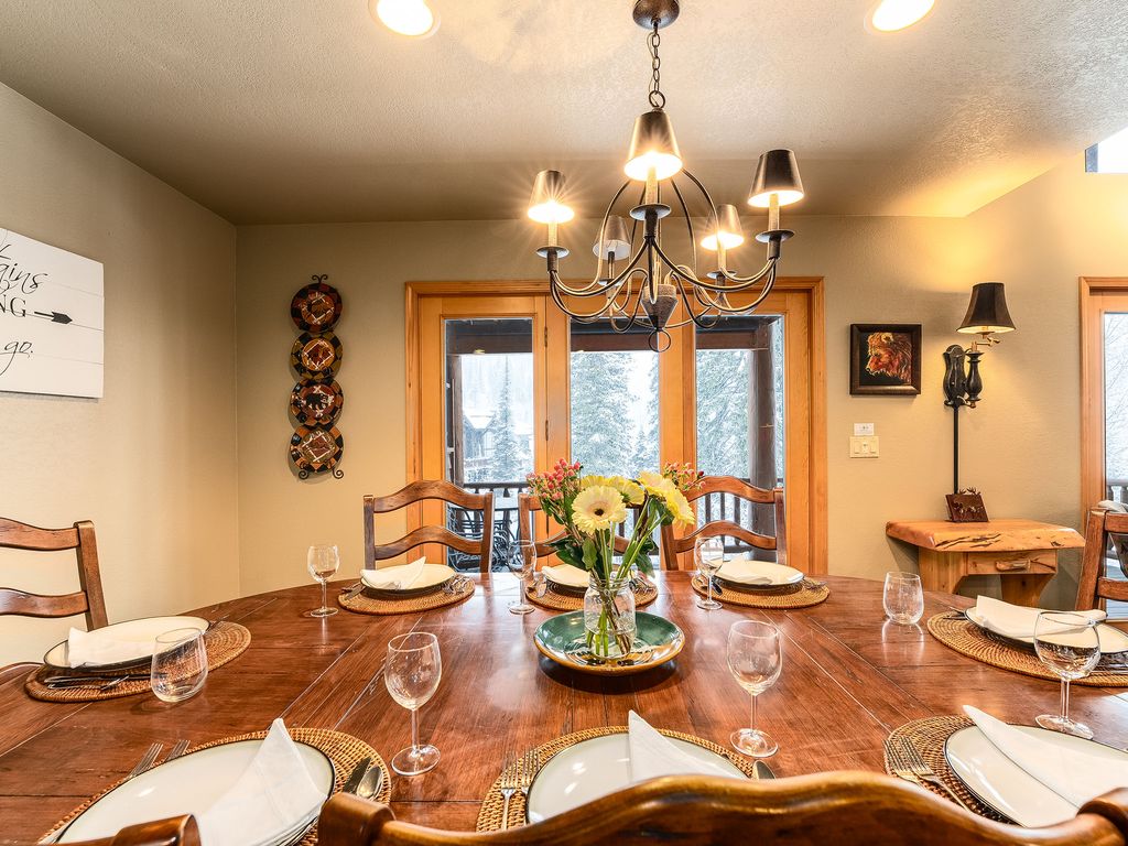 325 Moose Run Drive, Whitefish, MT 59937 photo 18