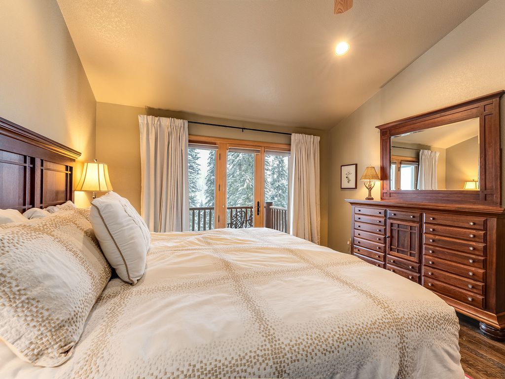 325 Moose Run Drive, Whitefish, MT 59937 photo 25