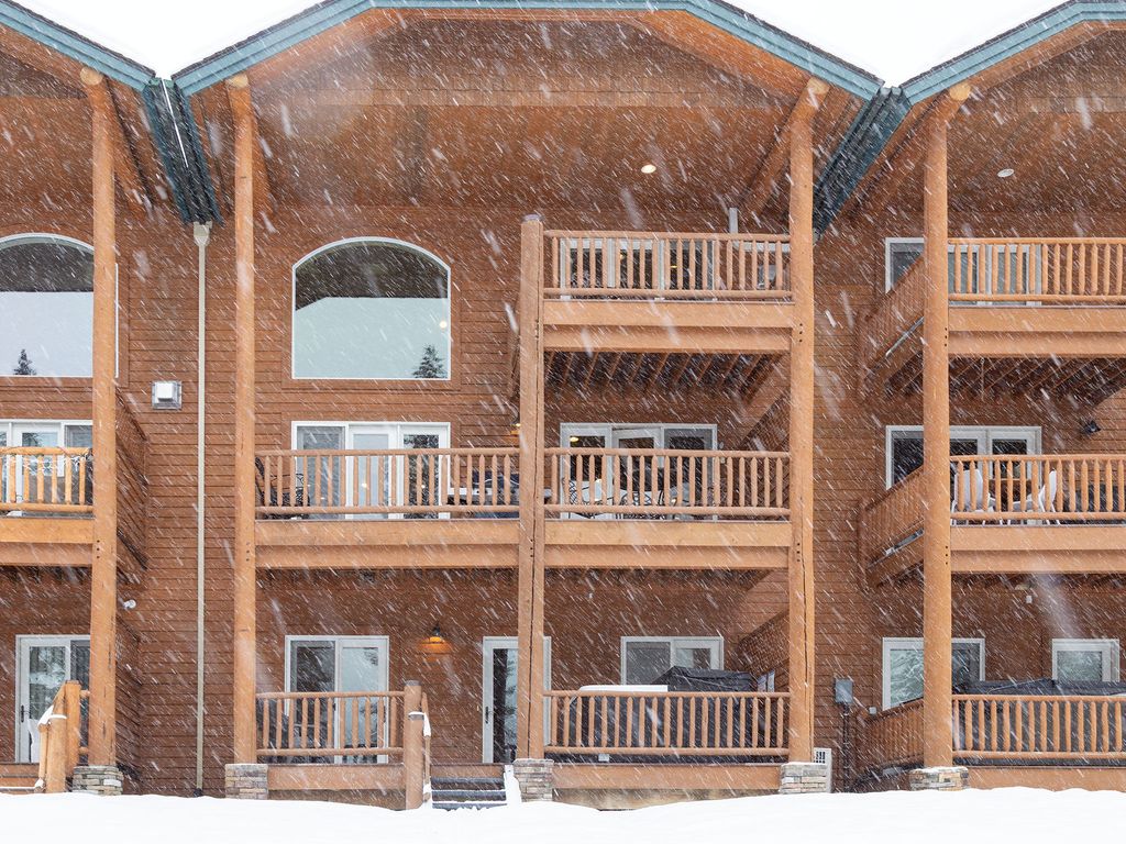 325 Moose Run Drive, Whitefish, MT 59937 photo 58