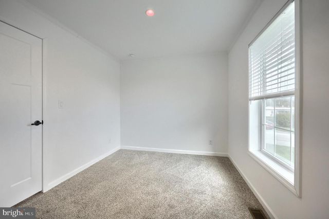 304 LANDOLA AVE, Mount Wolf, PA 17347