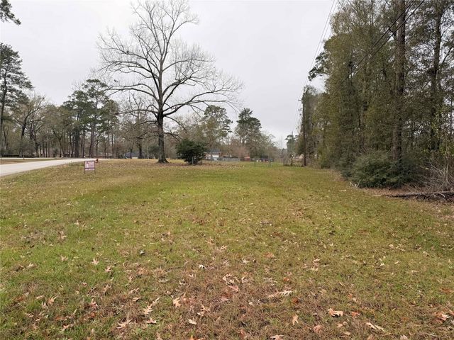 2107 Roman Forest Boulevard, New Caney, TX 77357