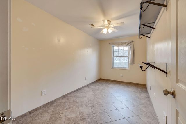 518 Pilgrim Court C, Johnson City, TN 37601