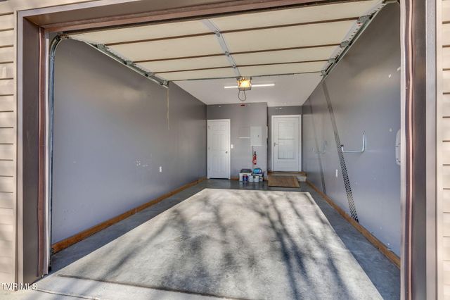 518 Pilgrim Court C, Johnson City, TN 37601