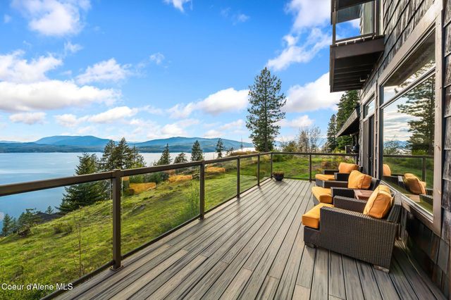825 Winter Ridge Rd, Hope, ID 83836