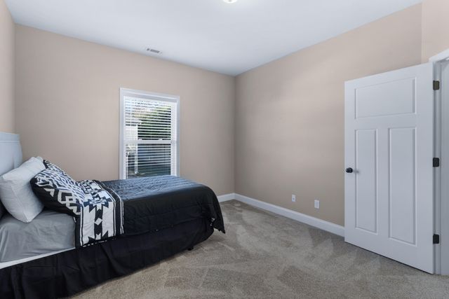 6858 Palms Court, Chattanooga, TN 37421