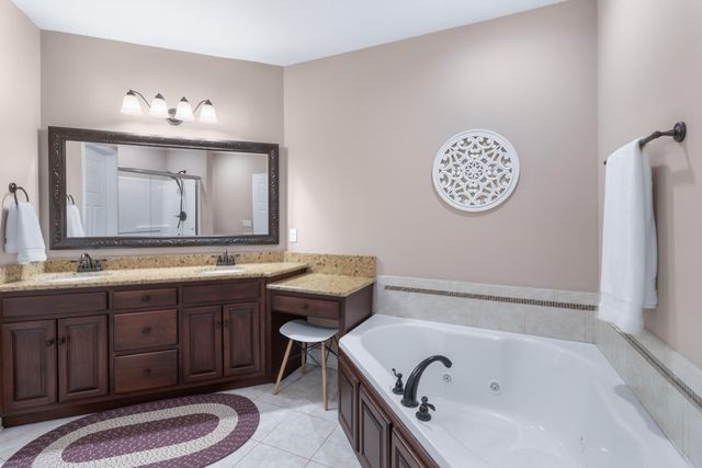 6858 Palms Court, Chattanooga, TN 37421