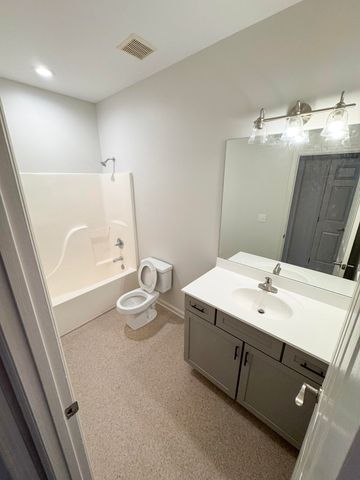 720 Whispering Brook Trace, Lexington, KY 40509
