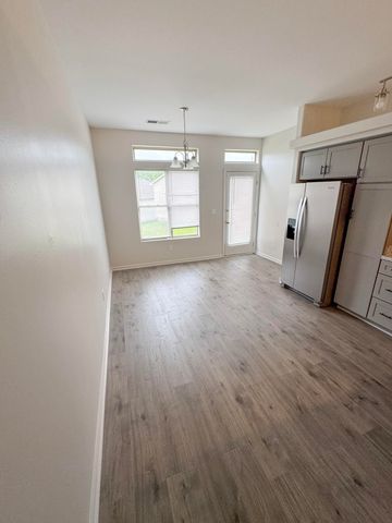 720 Whispering Brook Trace, Lexington, KY 40509