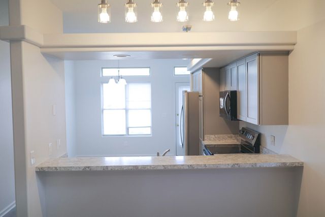 720 Whispering Brook Trace, Lexington, KY 40509