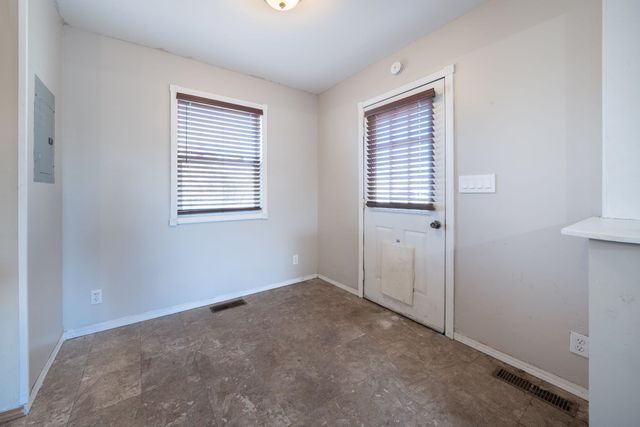 1400 E Beaumont St, Park City, KS 67219