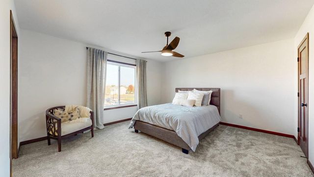 18042 Walnut Circle, Big Lake, MN 55309