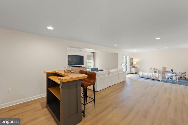 1001 ARMISTEAD ST, Winchester, VA 22601