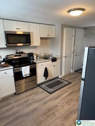 533 East Patterson Street, Lansford Boro, PA 18232