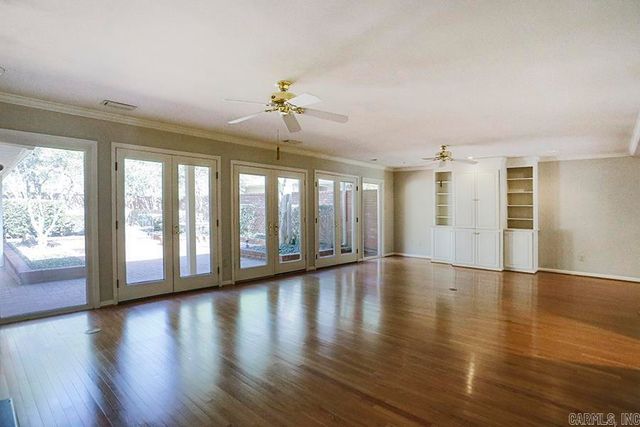 707 Pleasant Valley Dr Unit 10, Little Rock, AR 72227