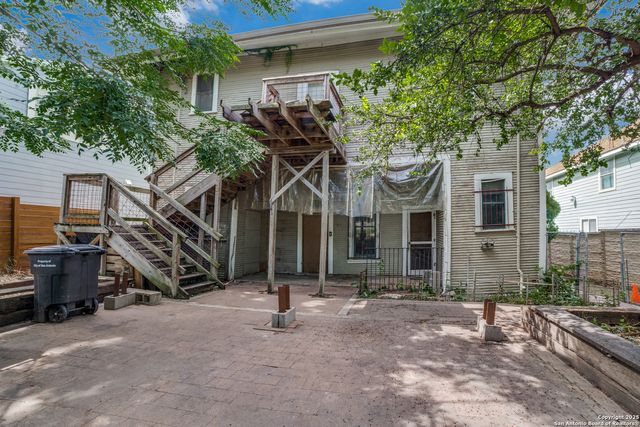 617 Dawson, San Antonio, TX 78202