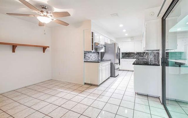 1940 Cougar Lane, Clovis, CA 93611