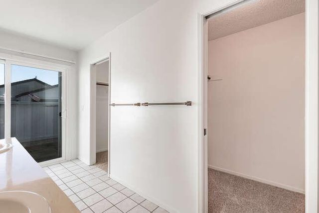 1940 Cougar Lane, Clovis, CA 93611