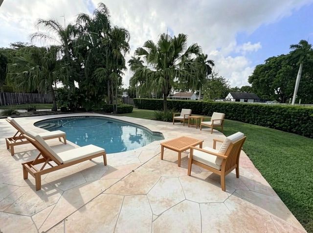 15943 W Wind Circle, Sunrise, FL 33326