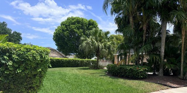 15943 W Wind Circle, Sunrise, FL 33326