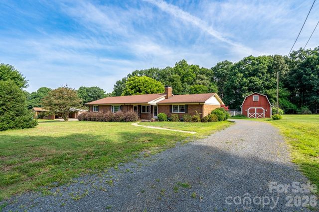 122 Lowder Road, Albemarle, NC 28001