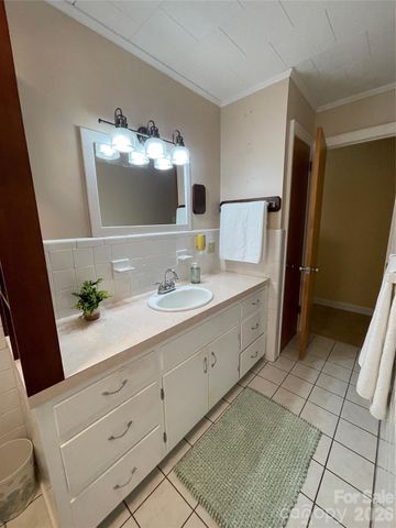 122 Lowder Road, Albemarle, NC 28001