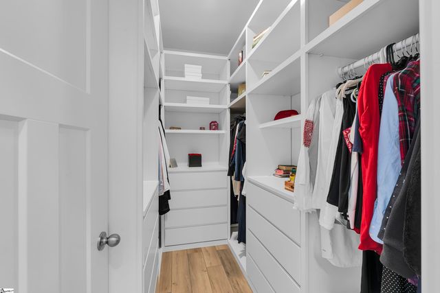 42 Carriage Run Drive, Simpsonville, SC 29681