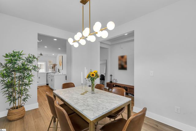 42 Carriage Run Drive, Simpsonville, SC 29681