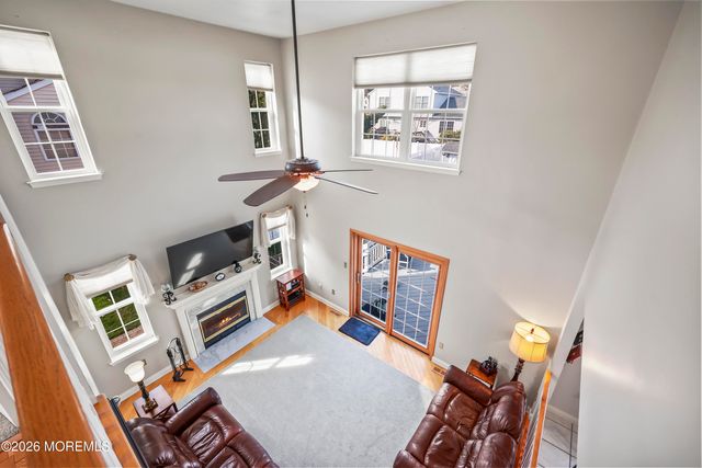 17 Sun Hollow Road, Howell, NJ 07731