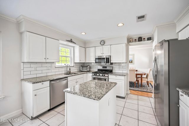 17 Sun Hollow Road, Howell, NJ 07731