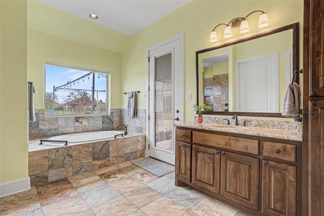 113 Camp Verde DR, Georgetown, TX 78633