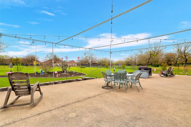 113 Camp Verde DR, Georgetown, TX 78633