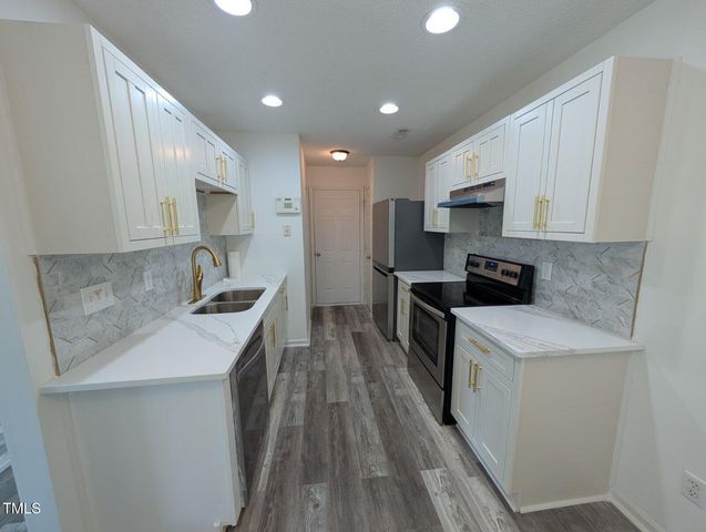 7528 Argent Valley Drive, Raleigh, NC 27616