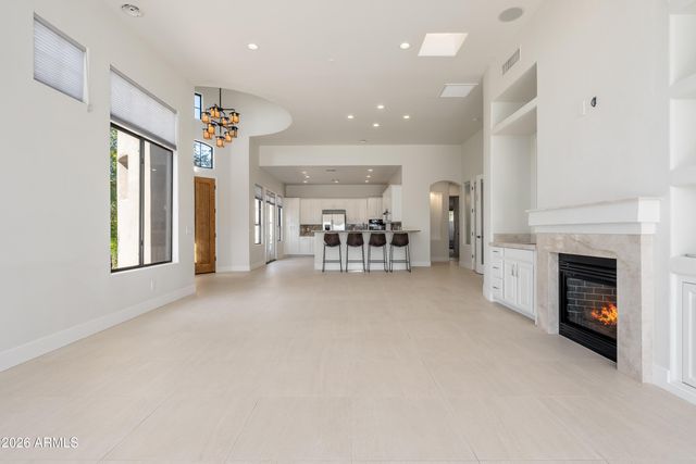 9270 E THOMPSON PEAK Parkway 359, Scottsdale, AZ 85255