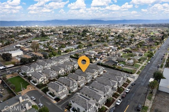 507 Villa Way, Colton, CA 92324