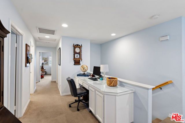 21155 Lone Star Way, Santa Clarita, CA 91390