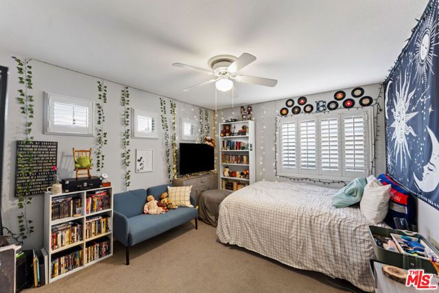 21155 Lone Star Way, Santa Clarita, CA 91390