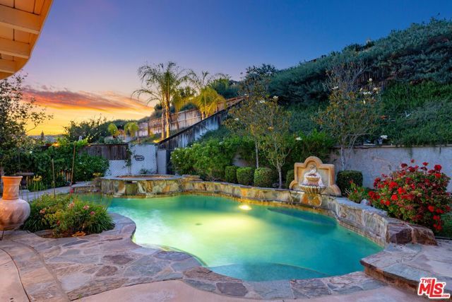 21155 Lone Star Way, Santa Clarita, CA 91390