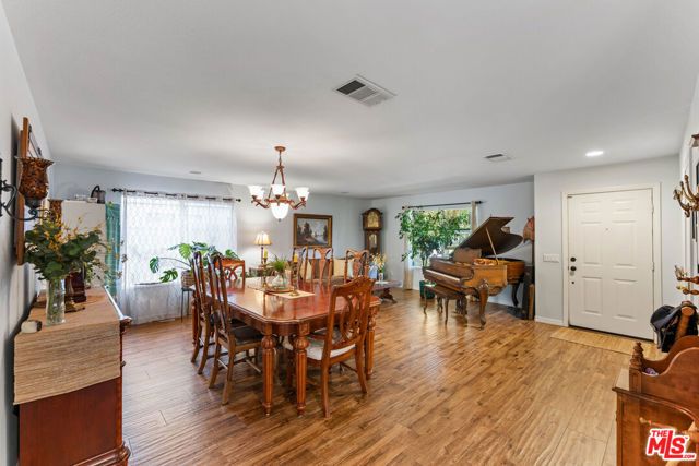 21155 Lone Star Way, Santa Clarita, CA 91390