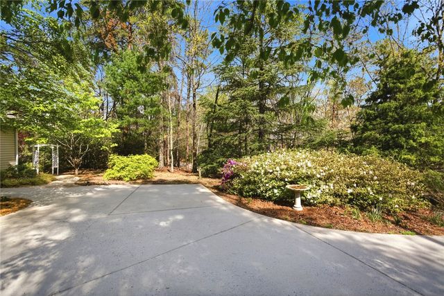 234 Bay View Drive, Salem, SC 29676
