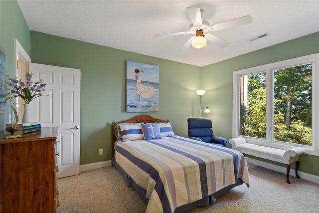 234 Bay View Drive, Salem, SC 29676