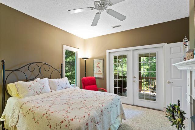 234 Bay View Drive, Salem, SC 29676